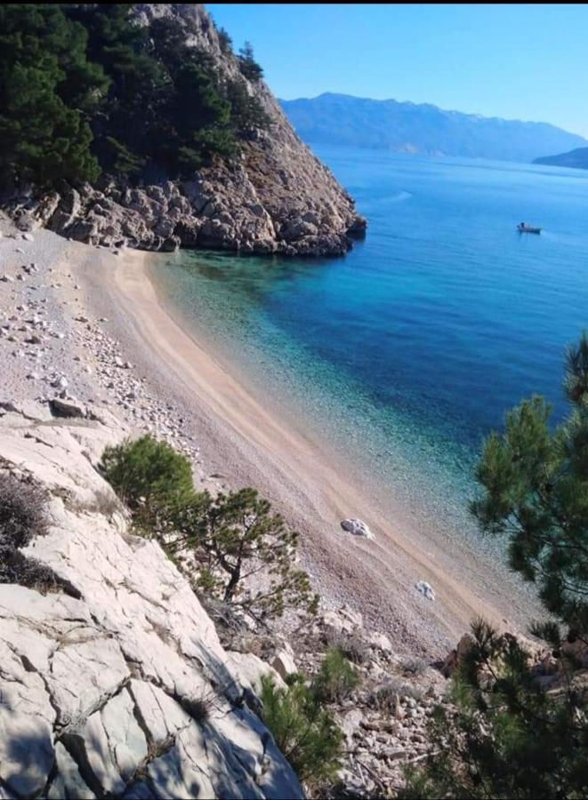 Apartment Kricin Baška Eksteriør bilde